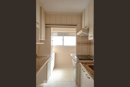 Apartamento à venda com 62m², 2 quartos e 1 vagaCozinha