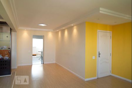 Apartamento à venda com 105m², 2 quartos e 2 vagas Apartamento à venda com 105m², 2 quartos e 2 vagasSala