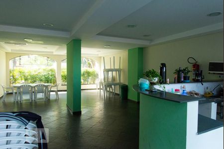 Apartamento à venda com 105m², 2 quartos e 2 vagas Apartamento à venda com 105m², 2 quartos e 2 vagasÁrea comum