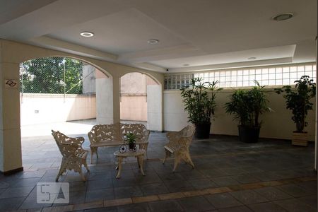 Apartamento à venda com 105m², 2 quartos e 2 vagas Apartamento à venda com 105m², 2 quartos e 2 vagasÁrea comum