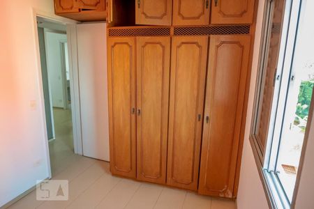 Quarto 1 de apartamento para alugar com 2 quartos, 75m² em Pinheiros, São Paulo