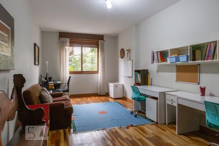 Apartamento para alugar com 146m², 3 quartos e 1 vaga Apartamento para alugar com 146m², 3 quartos e 1 vagaQuarto 3