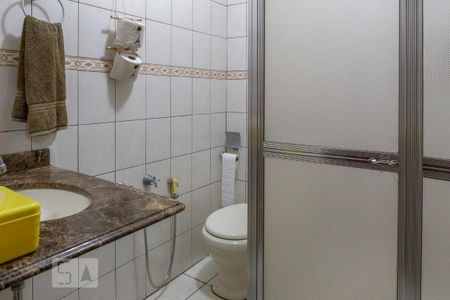 Apartamento para alugar com 146m², 3 quartos e 1 vaga Apartamento para alugar com 146m², 3 quartos e 1 vagaBanheiro da Suíte 2