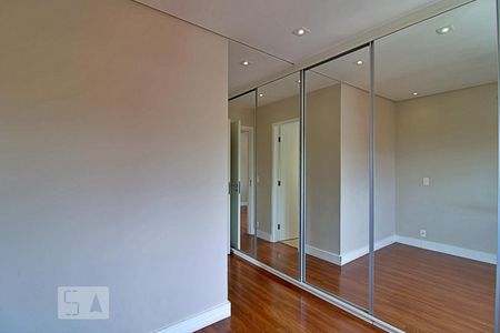 Apartamento para alugar com 90m², 2 quartos e 2 vagas Apartamento para alugar com 90m², 2 quartos e 2 vagasSuíte