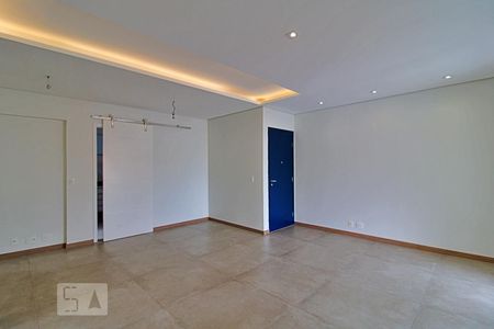 Sala de apartamento para alugar com 2 quartos, 90m² em Jardim Ampliação, São Paulo