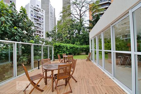 Apartamento para alugar com 90m², 2 quartos e 2 vagas Apartamento para alugar com 90m², 2 quartos e 2 vagasÁrea comum