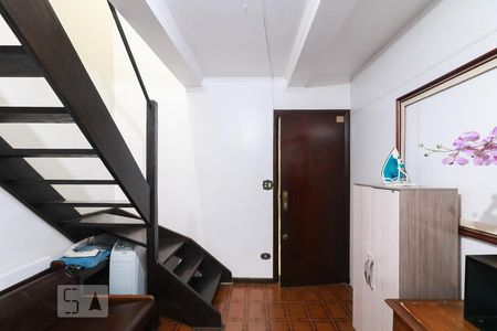 Sala de casa à venda com 8 quartos, 140m² em Vila Butantã, São Paulo