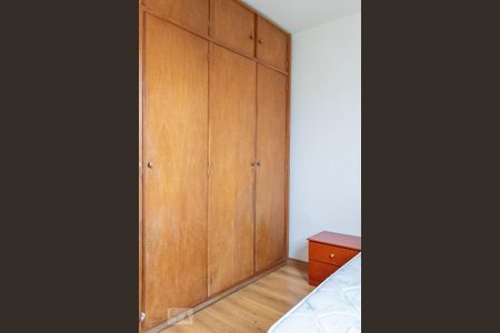Apartamento à venda com 55m², 3 quartos e 1 vagaQuarto 2