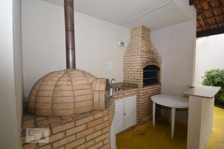 Apartamento para alugar com 55m², 2 quartos e 1 vagaÁrea comum - Churrasqueira 2