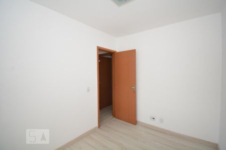 Apartamento para alugar com 55m², 2 quartos e 1 vagaQuarto 2