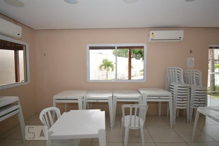 Apartamento para alugar com 55m², 2 quartos e 1 vagaÁrea comum - Salão de festas