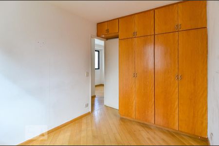 Quarto 1 de apartamento para alugar com 2 quartos, 55m² em Bosque da Saúde, São Paulo