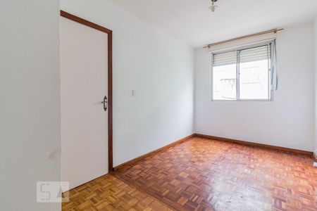 Dormitório de apartamento para alugar com 2 quartos, 60m² em Vila Nova, Porto Alegre