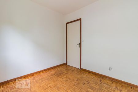 Dormitório2 de apartamento para alugar com 2 quartos, 60m² em Vila Nova, Porto Alegre