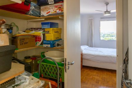 Apartamento à venda com 83m², 2 quartos e 1 vagaDespensa