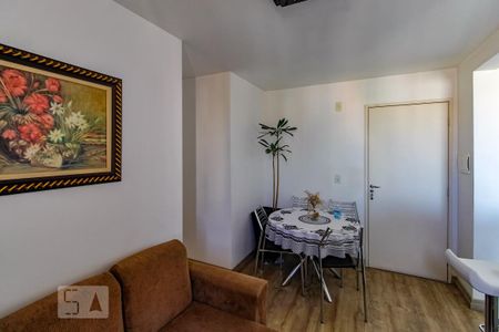 Apartamento para alugar com 45m², 2 quartos e 1 vaga Apartamento para alugar com 45m², 2 quartos e 1 vagaSala