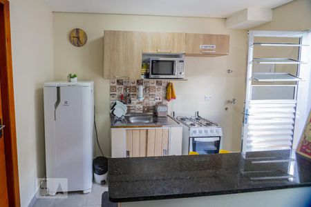 Kitnet de kitnet/studio para alugar com 1 quarto, 25m² em Jardim Ivana, São Paulo