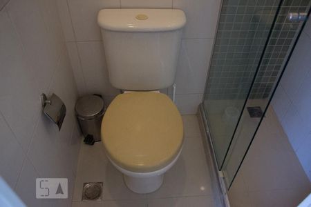 Apartamento para alugar com 160m², 2 quartos e 2 vagasBanheiro Social