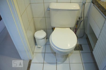 Apartamento para alugar com 160m², 2 quartos e 2 vagasBanheiro Social