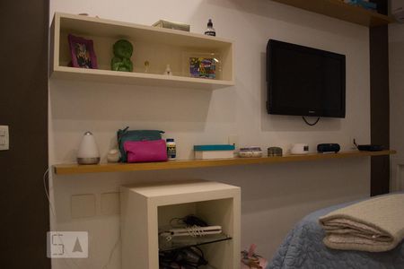 Apartamento para alugar com 160m², 2 quartos e 2 vagasSuite