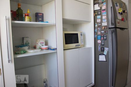 Apartamento para alugar com 160m², 2 quartos e 2 vagasCozinha