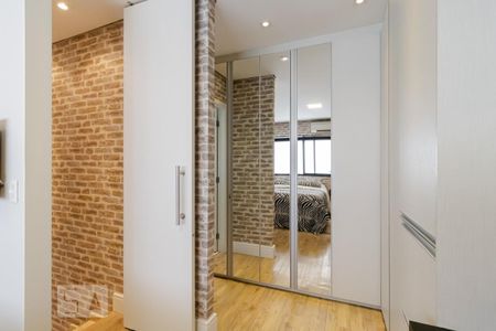 Apartamento para alugar com 63m², 1 quarto e 2 vagasCloset da Suíte