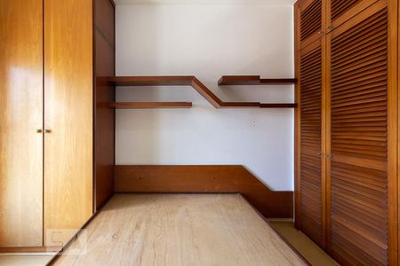 Dormitório de apartamento para alugar com 1 quarto, 45m² em Vila Olímpia, São Paulo