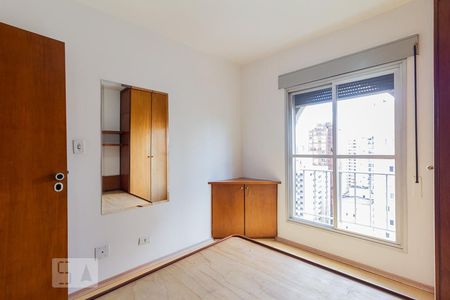 Dormitório de apartamento para alugar com 1 quarto, 45m² em Vila Olímpia, São Paulo