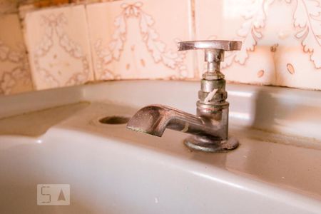 Casa à venda com 285m², 3 quartos e 2 vagas Casa à venda com 285m², 3 quartos e 2 vagasLavabo