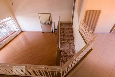 Casa à venda com 285m², 3 quartos e 2 vagas Casa à venda com 285m², 3 quartos e 2 vagasÁrea Comum