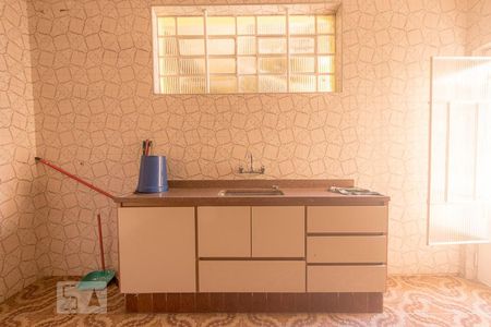 Casa à venda com 285m², 3 quartos e 2 vagas Casa à venda com 285m², 3 quartos e 2 vagasCozinha