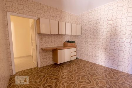 Casa à venda com 285m², 3 quartos e 2 vagas Casa à venda com 285m², 3 quartos e 2 vagasCozinha