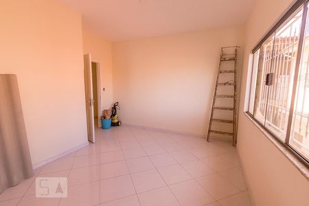 Casa à venda com 285m², 3 quartos e 2 vagas Casa à venda com 285m², 3 quartos e 2 vagasÁrea Comum
