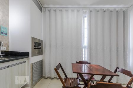 Varanda gourmet de apartamento para alugar com 1 quarto, 45m² em Vila Oliveira, Mogi das Cruzes