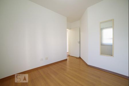 Apartamento à venda com 106m², 3 quartos e 2 vagasQuarto 2