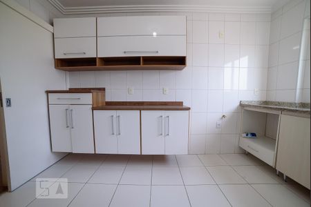 Apartamento à venda com 106m², 3 quartos e 2 vagasCozinha - Armários
