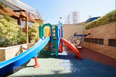 Apartamento à venda com 106m², 3 quartos e 2 vagasÁrea Comum - Playground