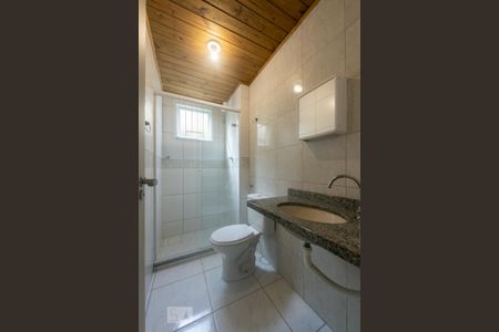 Banheiro de apartamento para alugar com 1 quarto, 35m² em Capoeiras, Florianópolis
