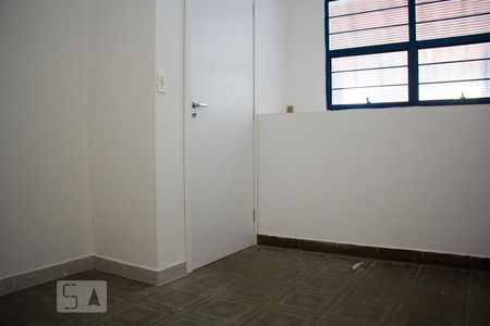 Sala de casa para alugar com 2 quartos, 80m² em Jardim Itangua, Sorocaba