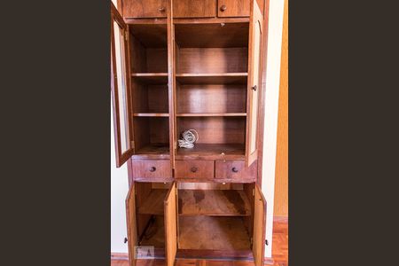 Apartamento para alugar com 57m², 2 quartos e 1 vagaCorredor