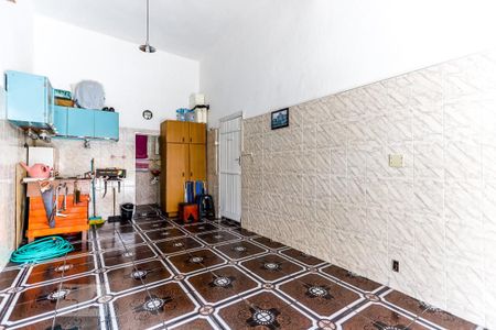 Casa à venda com 188m², 7 quartos e 2 vagas Casa à venda com 188m², 7 quartos e 2 vagasGaragem Garagem