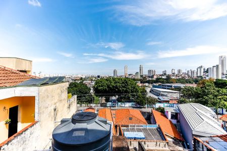 Casa à venda com 188m², 7 quartos e 2 vagas Casa à venda com 188m², 7 quartos e 2 vagasVista Fundos