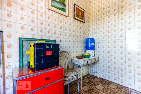 Casa à venda com 188m², 7 quartos e 2 vagas Casa à venda com 188m², 7 quartos e 2 vagasÁrea de Serviço