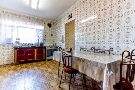 Casa à venda com 188m², 7 quartos e 2 vagas Casa à venda com 188m², 7 quartos e 2 vagasCozinha