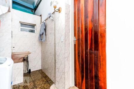 Casa à venda com 188m², 7 quartos e 2 vagas Casa à venda com 188m², 7 quartos e 2 vagasEntrada Casa 2