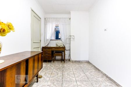 Casa à venda com 188m², 7 quartos e 2 vagas Casa à venda com 188m², 7 quartos e 2 vagasQuarto 2