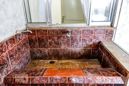 Casa à venda com 188m², 7 quartos e 2 vagas Casa à venda com 188m², 7 quartos e 2 vagasÁrea de Serviço