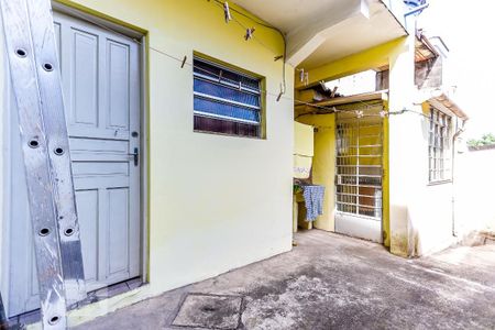 Casa à venda com 188m², 7 quartos e 2 vagas Casa à venda com 188m², 7 quartos e 2 vagasCasas 3 e 4