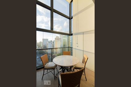 Studio de kitnet/studio à venda com 1 quarto, 70m² em Vila Olímpia, São Paulo