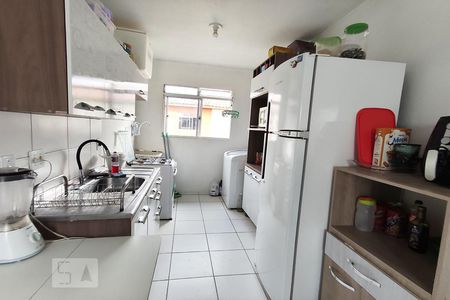 Apartamento à venda com 42m², 2 quartos e 1 vaga Apartamento à venda com 42m², 2 quartos e 1 vagaCozinha e Área de Serviço